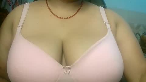 Snapshot of s03286 chatting on November 7, 4:29 pm HotLovers online show from November 7, 4:29 pm