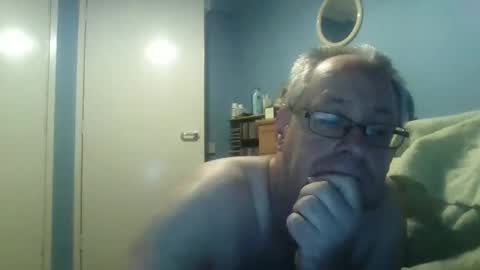 Snapshot of s536sny18 chatting on October 19, 9:21 am s536sny18 online show from October 19, 9:21 am