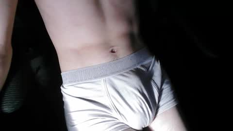 Snapshot of s_h_o_r_k chatting on September 30, 9:42 pm Max online show from September 30, 9:42 pm