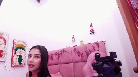 Snapshot of s_samanthax chatting on January 8, 2:57 am Samantha online show from January 8, 2:57 am
