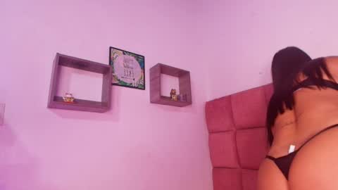 Snapshot of s_samanthax chatting on February 5, 3:02 am Samantha online show from February 5, 3:02 am