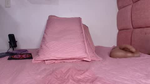 Snapshot of s_samanthax chatting on March 5, 6:12 am Samantha online show from March 5, 6:12 am