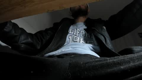 Steven Independent online show from December 10, 12:17 am