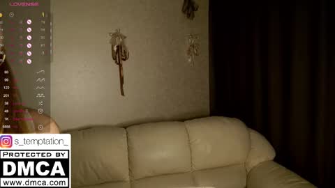 Snapshot of s_temptation chatting on October 23, 10:25 am Sonya online show from October 23, 10:25 am