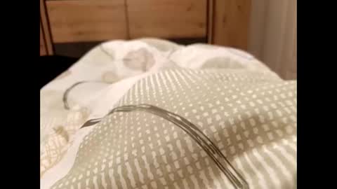 Snapshot of s_xp__ chatting on December 17, 5:46 am s_xp__ online show from December 17, 5:46 am