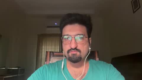 Snapshot of saadiqureshi007 chatting on September 28, 10:31 am saadiqureshi007 online show from September 28, 10:31 am