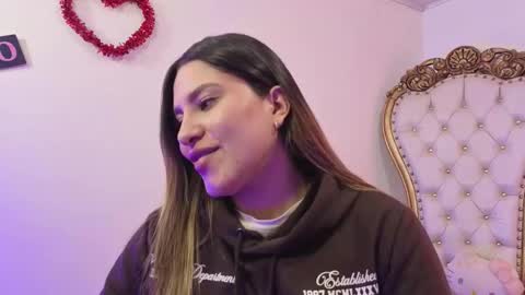 saaya_tay online show from November 6, 3:07 am