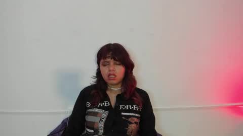 Snapshot of sabinamerchetti_ chatting on November 18, 2:28 am Sabina Merchetti online show from November 18, 2:28 am