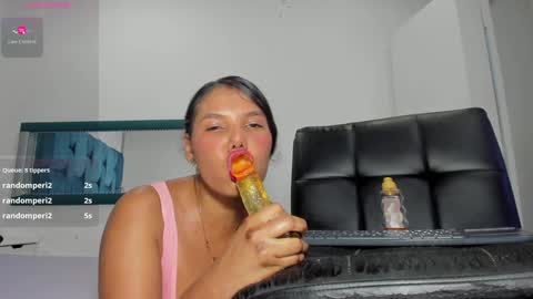 Snapshot of sabrina_hills chatting on January 11, 6:54 pm Sabrina online show from January 11, 6:54 pm