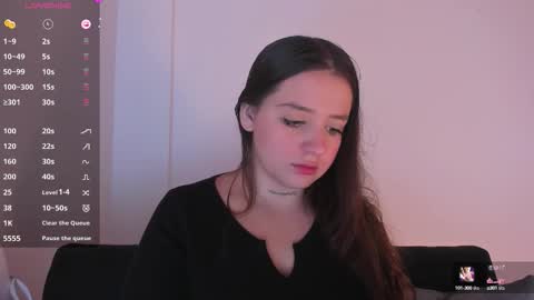 Snapshot of sabrina_lennox chatting on September 22, 1:13 pm Sabrina Maria online show from September 22, 1:13 pm