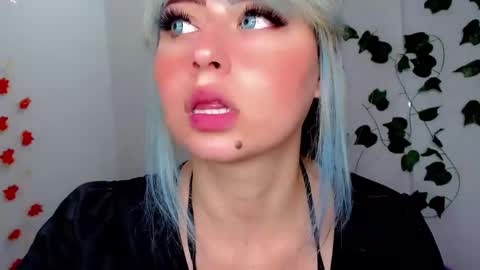 Snapshot of sabrinaexpositoxx chatting on December 2, 11:34 am SABRI online show from December 2, 11:34 am