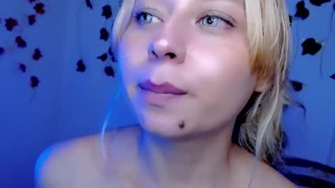 Snapshot of sabrinaexpositoxx chatting on March 10, 11:10 am SABRI online show from March 10, 11:10 am