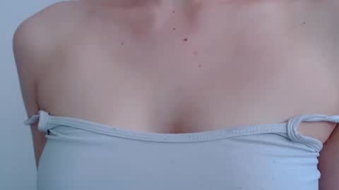 Snapshot of sabrinaexpositoxx chatting on September 8, 9:03 pm SABRI online show from September 8, 9:03 pm