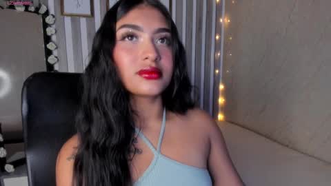 mariana  online show from March 6, 10:58 pm