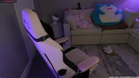 Sabrina online show from April 17, 6:55 pm