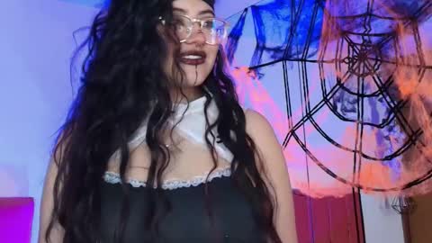 Sabrina  online show from October 20, 11:43 am