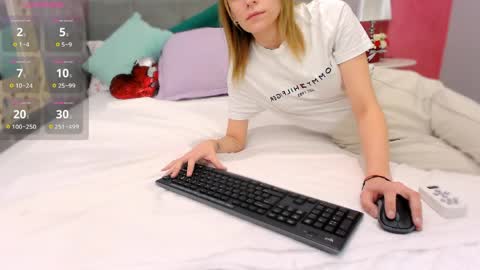 Sabrina online show from April 1, 6:58 am