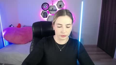 Sabrina Violet online show from October 5, 8:12 am