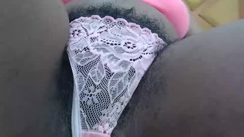 Snapshot of sacha_macgregor chatting on December 14, 5:46 am Sacha Macgregor online show from December 14, 5:46 am