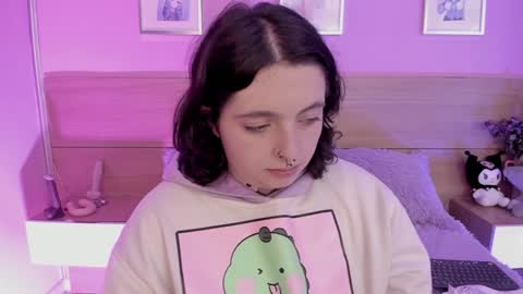 Ig  online show from February 1, 2:34 pm