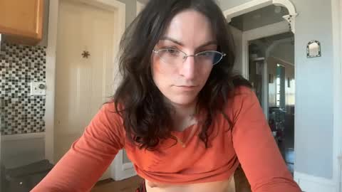 Snapshot of sadie_stars chatting on October 6, 4:48 pm Sadie online show from October 6, 4:48 pm