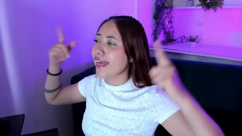 Cami online show from May 25, 6:58 pm