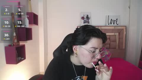 Snapshot of safyka chatting on November 25, 2:44 am SAFYKA online show from November 25, 2:44 am