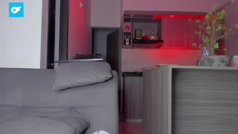 Snapshot of sag_1998 chatting on February 28, 9:36 am Sag online show from February 28, 9:36 am