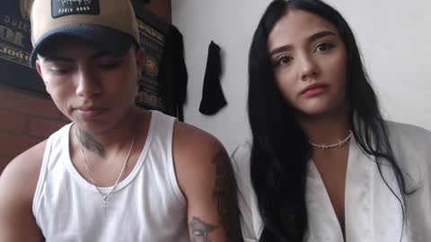 Sahara y Thiago online show from January 22, 11:56 am