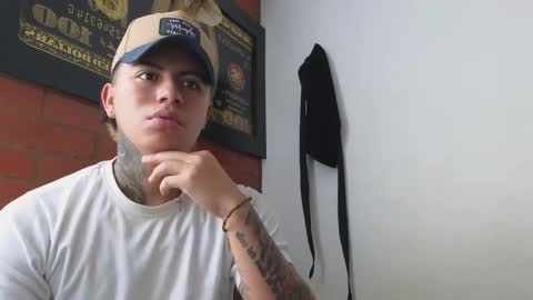 Sahara y Thiago online show from February 11, 1:09 pm