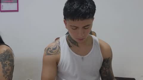 Sahara y Thiago online show from January 15, 11:26 am