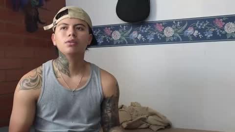 Sahara y Thiago online show from March 1, 2:41 pm