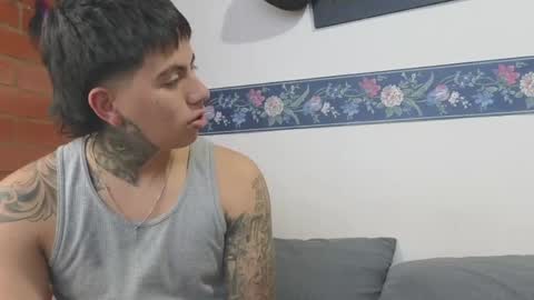 Sahara y Thiago online show from April 19, 11:31 am