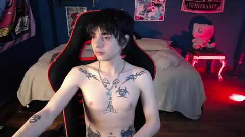 Snapshot of sai_l chatting on December 15, 1:46 am SAI online show from December 15, 1:46 am