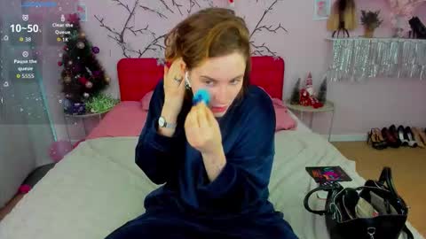 Adel online show from January 14, 10:32 am