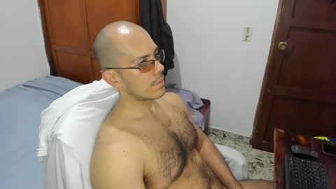 Snapshot of saintedy01 chatting on January 5, 7:17 pm saintedy01 online show from January 5, 7:17 pm