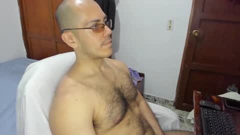 Snapshot of saintedy01 chatting on January 13, 12:45 pm saintedy01 online show from January 13, 12:45 pm