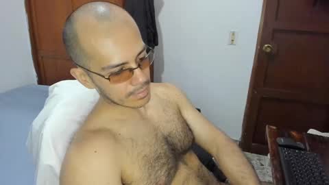 Snapshot of saintedy01 chatting on January 16, 12:09 pm saintedy01 online show from January 16, 12:09 pm