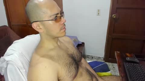 Snapshot of saintedy01 chatting on February 4, 12:22 pm saintedy01 online show from February 4, 12:22 pm