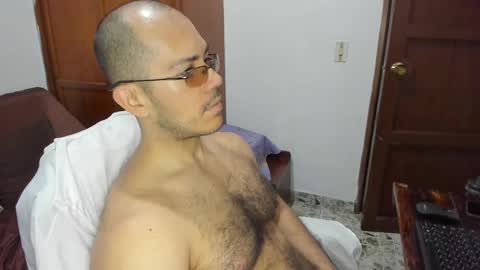 Snapshot of saintedy01 chatting on February 23, 1:32 pm saintedy01 online show from February 23, 1:32 pm