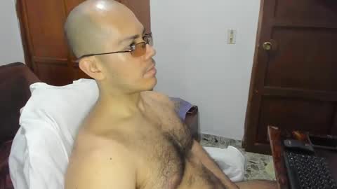 Snapshot of saintedy01 chatting on February 24, 12:26 pm saintedy01 online show from February 24, 12:26 pm