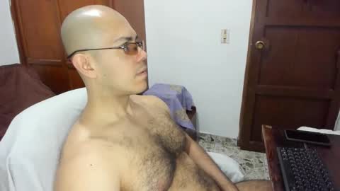 Snapshot of saintedy01 chatting on September 12, 12:05 pm saintedy01 online show from September 12, 12:05 pm