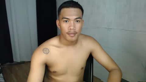 Snapshot of saj_taylor chatting on October 4, 1:09 pm Taylor online show from October 4, 1:09 pm