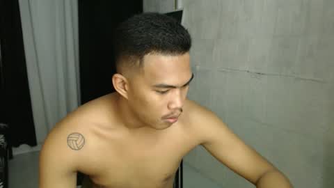 Snapshot of saj_taylor chatting on November 5, 4:18 pm Taylor online show from November 5, 4:18 pm