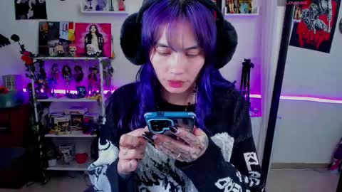 Snapshot of sakaexxx chatting on November 19, 5:57 pm online show from November 19, 5:57 pm