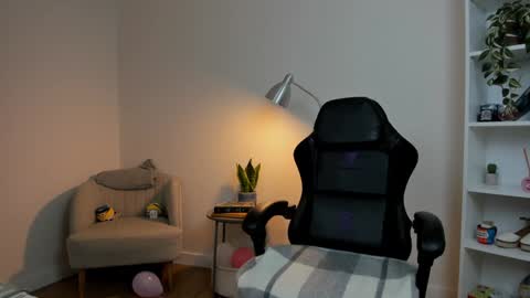 Snapshot of sakura_harper chatting on January 29, 9:01 am Sakura Harper online show from January 29, 9:01 am