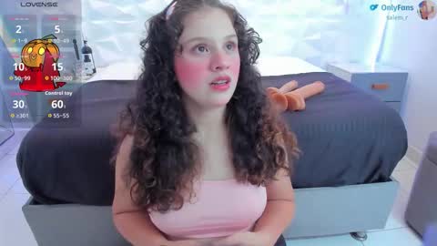 Snapshot of salem_rose01 chatting on October 30, 2:46 am salem_rose01 online show from October 30, 2:46 am