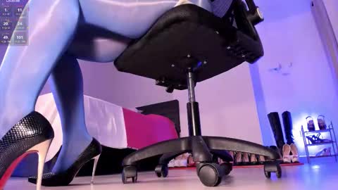 Sali G  online show from October 11, 10:41 pm