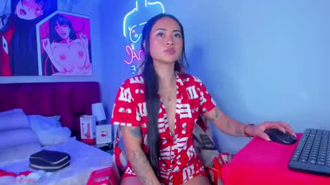 Snapshot of sallybrown_ chatting on September 15, 3:12 pm miss Sally online every night from 1am to 8am  Colombia time online show from September 15, 3:12 pm