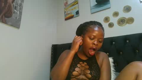 sallysasha254 online show from February 17, 7:31 pm